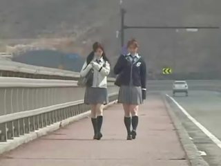 Japanesse schoolmeisjes 2